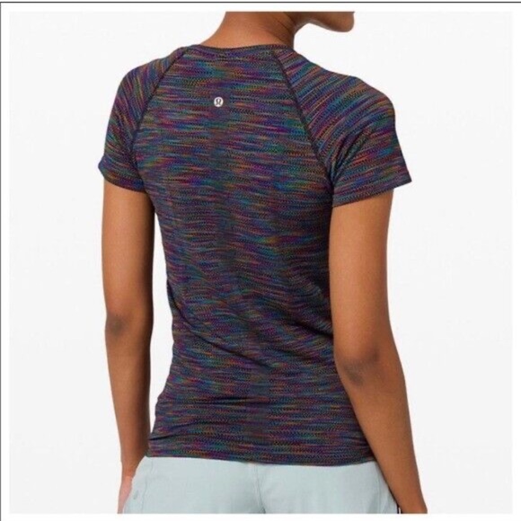 Lululemon Athletica Swiftly Tech Tee - Picture 3 of 11